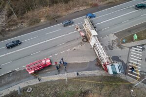 Truck Rollovers - truck accident lawyers Woostock, GA - Hagood Injury Law